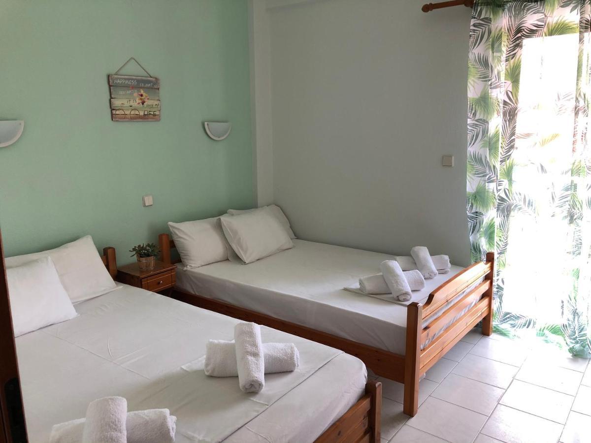 Thealos Inn Nea Vrasna Luaran gambar