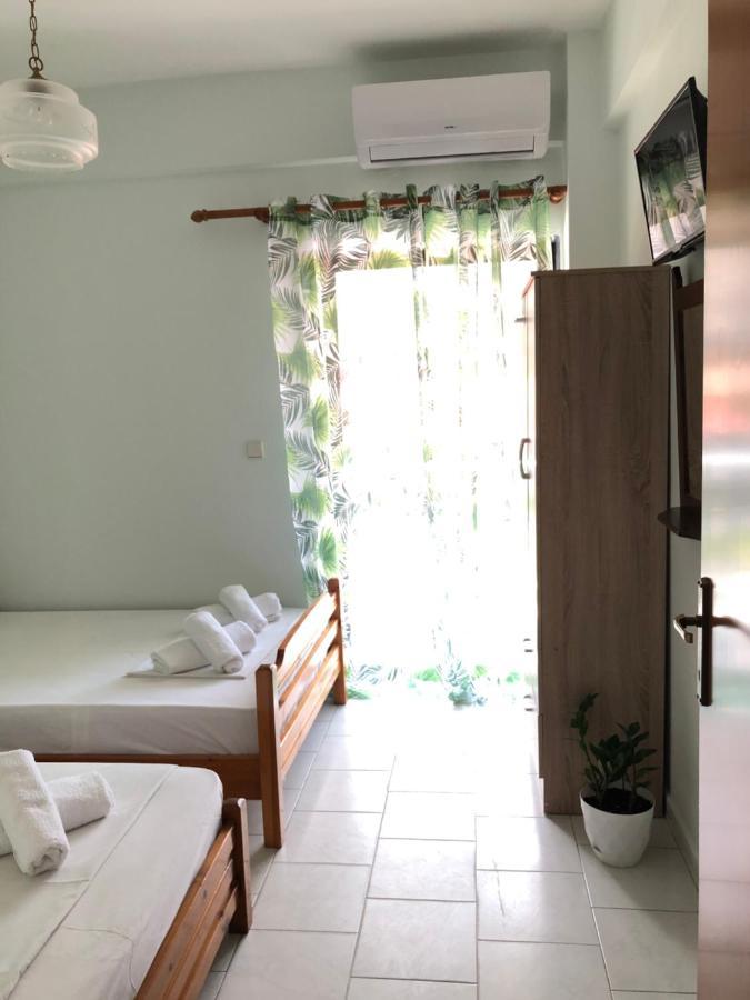 Thealos Inn Nea Vrasna Luaran gambar