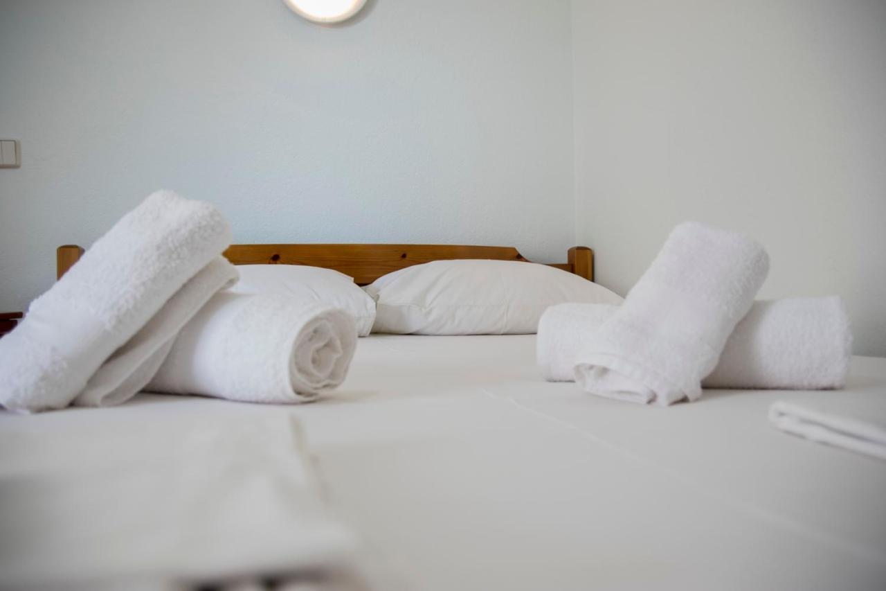 Thealos Inn Nea Vrasna Luaran gambar