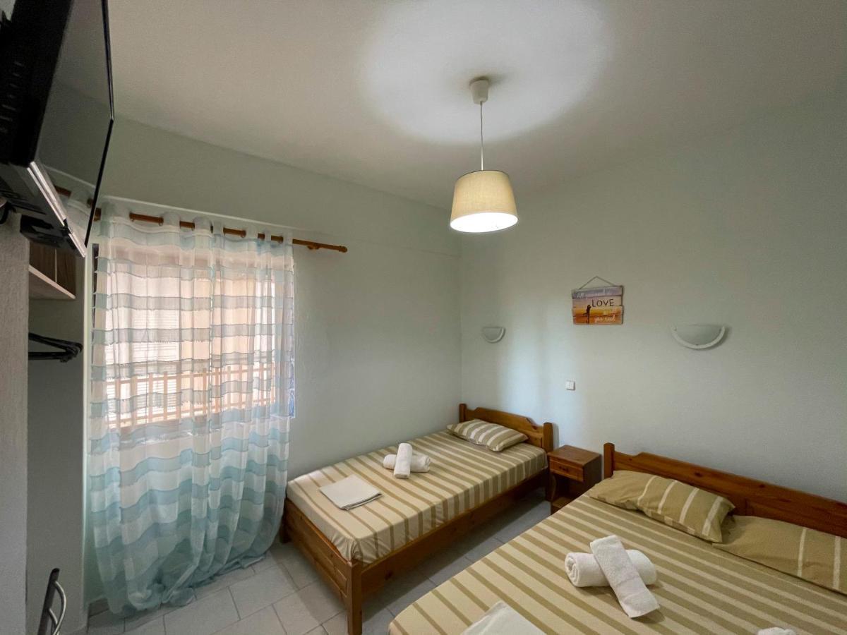 Thealos Inn Nea Vrasna Luaran gambar