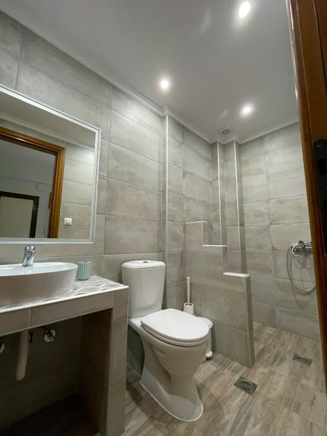 Thealos Inn Nea Vrasna Luaran gambar
